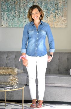 Welcome to another edition of SAHMonday – weekly outfit inspiration just for the stay at home and work from home moms of the world (like me!) who aren’t heading out of the house on Monday morning. You can check out the other outfits in this series here. These outfits are perfect for when you want to feel comfortable,…Continue Reading > Chambray Shirt Outfit, Reading Week, Colorful Sandals, Week Outfits, Summer Fashion For Teens, Casual Outfits For Teens, Weekly Outfits, Work From Home Moms