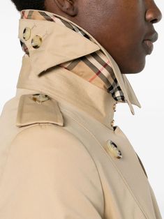 medium beige cotton gabardine weave classic collar throat latch epaulettes long sleeves belted cuffs belt loops detachable belt two side button-fastening pockets buttoned central rear vent straight hem Vintage Check-pattern lining double-breasted button fastening This item is in size 6 and the color is Beige Cotton Trench Coat, Burberry Trench Coat, Trench Jacket, Leather Cap, Boot Pumps, Burberry Women, Sneaker Heels, Emilio Pucci, Trench Coats