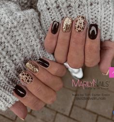 Leopard Glitter Nails, Glitter Leopard Nails, Leopard Nail Designs, Cheetah Nail Designs, Cheetah Nails, Fall Gel Nails, Fall Nail Art Designs, Leopard Print Nails, Leopard Nails