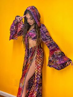 Forbidden Kingdom Festival Outfits, Electric Forest Festival Outfits, Hippie Rave Outfits, Forest Outfit, Electric Forest Outfit, Forest Gifts, Queen Status, Rave Ideas, Rave Fit