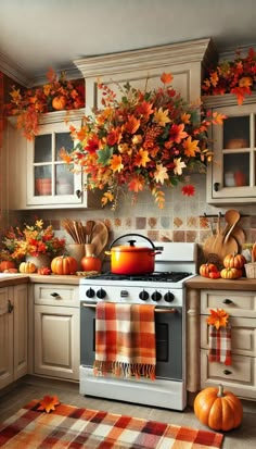 Inviting Kitchen, Serene Bathroom, Autumn Tones, Bathroom Oasis, Marble Floors, Bathroom Retreat, Fall Kitchen Decor, Quality Wallpaper