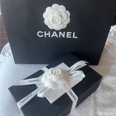 Large New Chanel Shopping Bag With Tissue Papers Original From Chanel Store Only The Shopping Bag 10”X12” Inches Chanel Aesthetic Vintage, Chanel Boy Woc, Chanel Chain Wallet, Chanel Shopping Bag, Chanel Pouch, Chanel Shopping, Chanel Aesthetic, Chanel Decor, Chanel Cambon