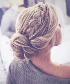 The most perfect braided updo twisted into an elegant low bun. This hairstyle is absolutely perfect for weddings, proms, and other special occasions. Braid Bun, Bridal Hair Updo, Fishtail Braid, Trendy Wedding Hairstyles, Braided Hairstyles For Wedding, Wedding Hairstyles Updo, Wedding Updo