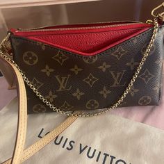 Brand New Authentic Louis Vuitton Palla Clutch Has No Stains To The Bag Has Dust Bag Has Authentic Code Inside Louis Vuitton Pallas Clutch, Sac Louis Vuitton, Hand Clutch, Louis Vuitton Pallas, Dress And Shoes, Diamond Dress, Bags Louis Vuitton, Pretty Bags