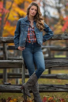 80+ Cowboy Boots Outfits for Fall: Your Go-To Guide for Autumn Style - From The Guest Room Western Style Outfits Fall, Cowboy Boots And Jeans Outfit, Western Boot Outfit, Concert Outfit Fall, Brown Cowboy Boots, White Cowboy Boots, Crisp White Blouse, Black Cowboy Boots