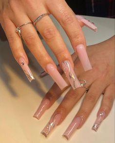 Fun Summer Nail Designs, Nail Shine, Summer Nail Designs, Stunning Nail Designs, Colored Acrylic Nails, Classy Acrylic Nails