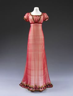 Lovely 1810 Evening dress | Victoria & Albert Museum Period Fashion, Period Dress