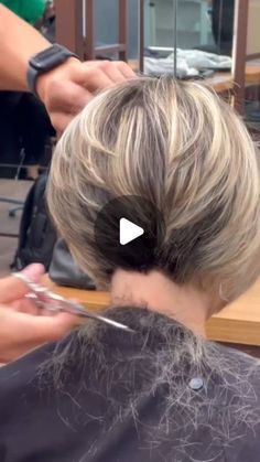 Choppy Bob For Thick Hair, Short Stacked Hair, Short Stacked Bob Haircuts, Kort Bob, Κούρεμα Bob, Stacked Hair, Stacked Bob Haircut