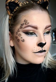 There are so many makeup ideas which you can consider as a last minute makeupCheck these Last Minute Halloween Makeup Ideas with tutorials for Halloween. Halloween Ideas Makeup, Last Minute Halloween Makeup, Fantasy Make-up, Leopard Halloween, Halloween Make-up Looks, Animal Makeup