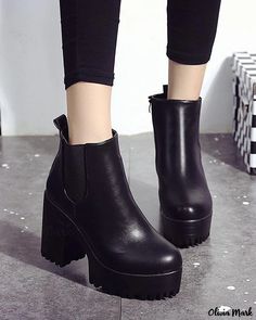 Olivia Mark - Martin Boots: Stylish Waterproof Chunky Heel Short Boots with Warm Lining and Round Toe Heels Boots Outfit, Botas Chelsea, Black High Heel Boots, Boots Platform, Womens Chunky Heels, Platform Heels Chunky, Zipper Boots, High Heel Boots Ankle, Black Boots Women