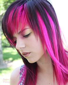 Pink And Black Hairstyles, Black Scene Hair, Mermaid Ideas, Pink And Black Hair, Funky Hair, Competition Hair, Color Pictures