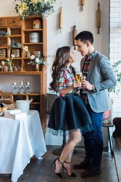 Holiday Brunch Party, Rok Tile, Outfit Ideas For Couples, Diy Tulle Skirt, Thanksgiving Outfit Ideas, Extra Petite, Christmas Party Outfit, Seasonal Treats, Christmas Party Outfits