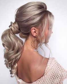 Wedding Hairstyles 2023, Hairstyles Brides, Elegant Ponytail, Blonde Ponytail, Messy Ponytail, Hair Upstyles, A Ponytail, Trendy Wedding Hairstyles