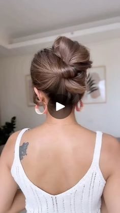 9.6K reactions · 1.5K shares |  | Annu Queen Girls Hair Style, Bun Style, Curl Hair, Hair And Makeup Tips, Easy Hair Updos, Latest Hair, Clip Hairstyles, Heatless Curls