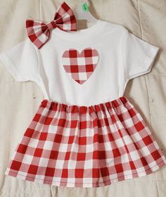 Red Checkered Baby Girl Clothing Set with Bodysuit, Skirt and Matching Bow. Infant and Toddler Sizes Available. Cute Fitted Gingham Sets, Cute Red Sets For Spring, Red Spring Holiday Sets, Playful Red Fitted Sets, Playful Red Fitted Set, Playful Fitted Red Sets, Red And White Outfit, Red And White Outfits