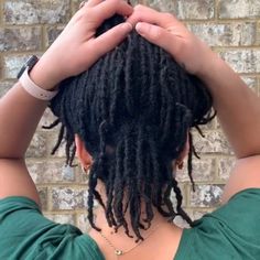 what should i do with all this frizz?! starter loc problems Frizzy Starter Locs, Frizzy Locs Black Women, Frizzy Locs, Frizzy Hair Remedies, Nappy Hair, Beautiful Dreadlocks, Loose Hair, Starter Locs, Dreadlock Styles