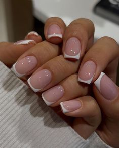 French Tip Acrylic Nails, Work Nails, Short Square Acrylic Nails, White French, Short Acrylic Nails Designs, Stick On Nails, Classy Nails