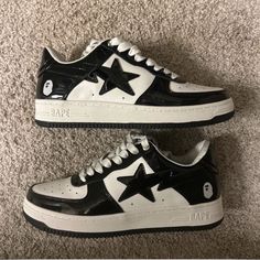 Bape Shoes Bape Shoes Aesthetic, Black Bape Shoes, Shoes Bape, Bapesta Shoes, Bape Shoes, Bape Black, Shoes Y2k, Bape Sta, Y2k Shoes