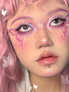 Bold Creative Makeup Look Make Up Yeux, Halloween Make-up Looks, Maquillage On Fleek, Mekap Mata, Butterfly Makeup, Drag Make-up, Cute Eye Makeup, Graphic Makeup, Smink Inspiration