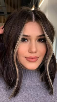 Hair2023 Trends Short, Solid Brown Hair With Money Piece, Ombre Hair Color For Brunettes Short, Highlights Underneath Dark Hair, Short Hair With Color Underneath, Hair Color Inspiration For Brunettes, Short Hair Color Ideas For Brunettes, Bombshell Haircut, Dark Hair Color Ideas For Brunettes