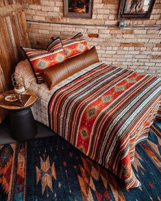 Southwestern Soul Quilt Set - Your Western Decor Aztec Bedding, Aztec Quilt, Southwestern Bedding, Southwest Quilts, Western Bedding, King Quilt Sets, Southwest Decor, Rustic Bedding, Southwestern Design