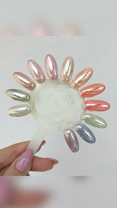 Chrome Nail Color Chart, Pale Chrome Nails, Pale Pink Chrome Nails, Gradient Chrome Nails, Chrome Nails Colors, Boozed Basket, Shiny Pink Nails, Chrome Pedicure