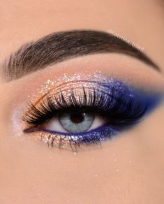 Blue And Gold Wedding Makeup, Cute Colorful Eyeshadow Looks, Blue Bride Makeup, New Years Eve Makeup Ideas Blue Eyes, Blue Metallic Makeup, Eye Shadow Colors For Blue Eyes, Royal Blue Dress Makeup Ideas, Blue And Gold Eyeshadow Looks, Eye Makeup Ideas For Blue Eyes