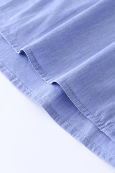 This Waist Pull Skirt-Chambray Blue is a versatile addition to any wardrobe. Featuring a unique waist pull design, this skirt allows for a comfortable and flattering fit for everyone. Teen Skirts, Teen Top, Dresses For Teens, Winter Looks, Skirts For Sale, Kids Tops, Winter Collection, Summer Collection, Chambray