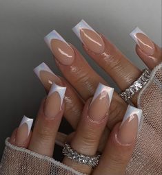 Simple Chrome French Tip Nails, French Nail Designs Chrome, Acrylic Nails Chrome French Tip, White Crome Nails French, French Nails Chrome Tips, White French Tip Wedding Nails, Chrome White Nails French Tip, Medium Square Acrylic Nails French Tips Glitter, Chrome Over White Nails