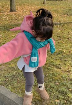 Kids Street Style, Ulzzang Kids, Twin Outfits, Outfits For Kids, Fashion Drawing Dresses, Toddler Girl Style, Kids Boutique Clothing