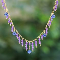 Adorned with the hypnotic appeal of exquisite kyanite gems and round amethyst beads, this waterfall necklace is a luxurious must-have accessory destined to make a lasting impression. Designed by Thai artisan Somsiri Juntamin and expertly crafted in 24k gold plating, the necklace features a polished finish and an extender chain that allows you to adjust it to your liking. Wire Bead Necklace, Neckmess Ideas, Diy Chain Necklace, Crystal Neckalce, Briolette Jewelry, Diy Necklace Designs, Purple Jewelry Set, Amethyst And Garnet, Hip Jewelry