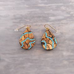 Unique Mismatched One of A Kind Turquoise and Wood Teardrop Dangle Drop Earrings - Etsy Woodgrain Pattern, Handmade Clay Jewelry, Resin Jewelry Diy, Funky Earrings, Earrings Etsy, Orange Brown, Turquoise Earrings, Resin Jewelry, Clay Jewelry