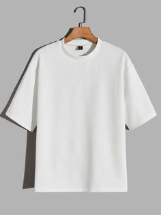 White T Shirt Outfit Men, Plain White Tees, Drop Shoulder Tshirt, Drop Shoulder T Shirt, White Tee Men, White T Shirt Men, Mock Up T Shirt, Plain Tee Shirts, Plain White Shirt