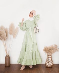 Estilo Hijab, Hijab Designs, Modest Fashion Hijab, Muslim Fashion Hijab Outfits, Look Formal, Hijabi Fashion Casual, Mode Abaya, Casual Hijab Outfit, Muslim Fashion Hijab