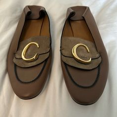 Worn A Handful To Times. These Chloe Loafers Easily Convert To A Mule. Size 39, I Think They Are Pretty True To Size. Color Is Taupe. Chloe Loafers, Leather Mushroom, Heel Loafers, Chloe Brown, Gold C, Taupe Leather, Chloe Shoes, Chanel Espadrille, Loafer Mules