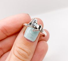 Horse Looking Back, Horse Rings, Standing Horse, Horse Standing, Female Horse, Horse Ring, Two Horses, Horse Designs, Girl Needs