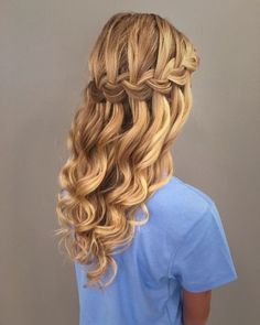 Waterfall Braid: A Stunning Hairstyle for Every Event Waterfall Braid Hairstyle, Cute Prom Hairstyles, Hairstyle Youtube, Simple Prom Hair, Braided Prom Hair, Braided Hairstyles For Wedding, Easy Hairstyles For Long Hair, Wedding Hairstyles For Long Hair