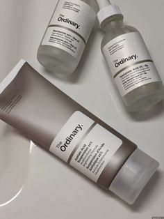 The Ordinary Skincare For Acne, Ordinary Serums, Asthetic Skincare, The Ordinary Skincare Guide, Skincare Photo, The Ordinary Serum, The Ordinary Retinol, The Ordinary Skincare Routine, Aesthetic Products