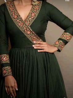 American Dresses For Women, Color Combination With Maroon In Clothes, Angrakha Kurti Designs Latest, Gawon Design Simple, Anarkali Dress Neck Designs, Anarkali Neck Designs Neckline, Floral Printed Kurti Designs Latest, Traditional Kurti Designs, Gawon Design