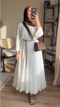 Modest Summer Dresses Muslim, Muslim Fashion Summer, Uni Outfit, Stylish Outfits Casual, Hijab Fashion Summer, Modest Casual Outfits, Modest Dresses Fashion, Modest Summer Dresses, Hijab Fashionista