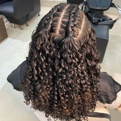 Pompom Hairstyle, Braids Half Up Half Down Curly Hair, French Braid Curly Hair, Mexico Braids, Fancy Curly Hairstyles, Vacay Hairstyles, Track Hair, Dream Hairstyles, Grad Hair