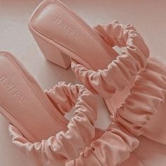 Beautiful Sandals, Hot Heels, Pastel Pink Aesthetic, Fancy Shoes, Pink Vibes, Girly Shoes, Aesthetic Shoes, Everything Pink, Dior Shoes