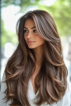 Butterfly Haircut Very Long Hair, Long Layers With Brown Highlights, Long Hair Long Layers Curtain Bangs, Butterfly Haircut With Wavy Hair, Long Layers Butterfly Cut, Long Hairstyles Cuts Haircuts, Haïr Cut Style For Long Hair, Butterfly Haircuts For Long Hair, Hair For Long Haircuts