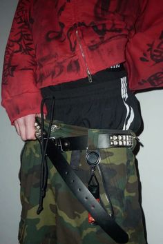 Rave Fits, Baggy Clothes, High Fashion Outfits, Skating Outfits, Girl Fits, Punk Fashion, Aesthetic Fashion