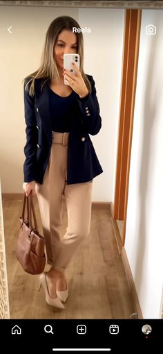 Winter Office Wear, Professional Work Outfit, Corporate Attire, Professional Outfits Women, Business Outfits Women, Fashion Drawing Dresses, Business Casual Outfits For Women