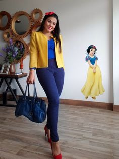 Snow White Modern Outfit, Disney Princess Outfit Ideas, Diy Princess Costume, Disney Princess Inspired Outfits, Costumes For Work