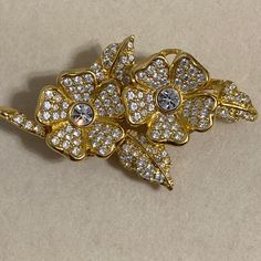 Vintage Joan Rivers Gold Plated Floral Brooch Earrings Gold Plated Clear Rhinestone Flower Brooch With Earrings Housed In The Brooch. The Clip Earrings Can Be Removed From The Brooch To Wear Independently, Or With The Skeleton Brooch. A Versatile Set. Circa 1980's. 24k Gold Plated Stamped: Joan Rivers Pictures Show Everything, Ask If Needed Gold Clip-on Brooch For Wedding, Gold Clip-on Brooches For Wedding, Gold Crystal Brooch For Evening, Elegant Gold Brooches With Diamond Accents, Elegant Clip-on Brooches For Formal Occasions, Gold Crystal Brooches For Formal Occasions, Elegant Clip-on Brooches For Evening, River Pictures, Joan Rivers Jewelry