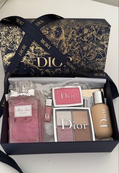 Dior Beauty, Luxury Makeup, Makeup Items, Miss Dior, Makeup Essentials