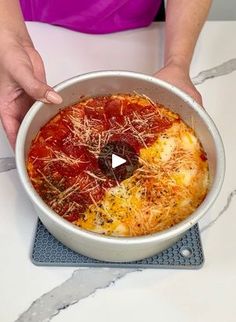 this easy appetizer is so good! | pizza, hors-d'œuvre | this easy appetizer is so good!

y'all have to try this yummy pizza dip! | By Kristin's Friends | Facebook Kristin's Friends, Yummy Pizza, Pizza Dip, Good Pizza, Appetizers Easy, Appetizer Snacks, Family Dinner, Appetizer, Food Videos