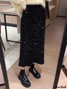 Olivia Mark - Stylish Banquet Velvet Sequin Mermaid Black Midi Skirt Sparkly Long Skirt, Sparkly Skirt Outfit, Ladies Night Outfit, Velvet Long Skirt, Sequin Skirt Long, Fitted Midi Skirt, Sparkly Skirt, Sequin Midi Skirt, Winter Fabric